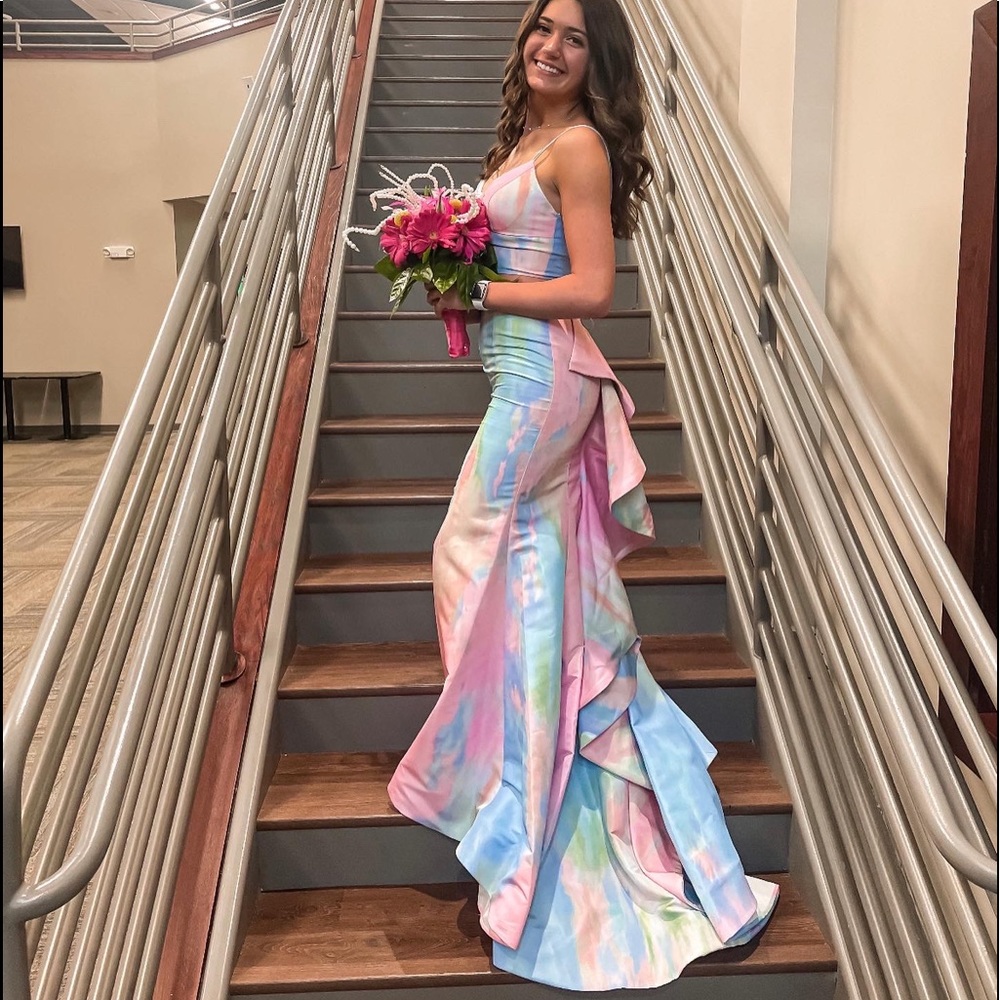 Sherri Hill Prom Dress